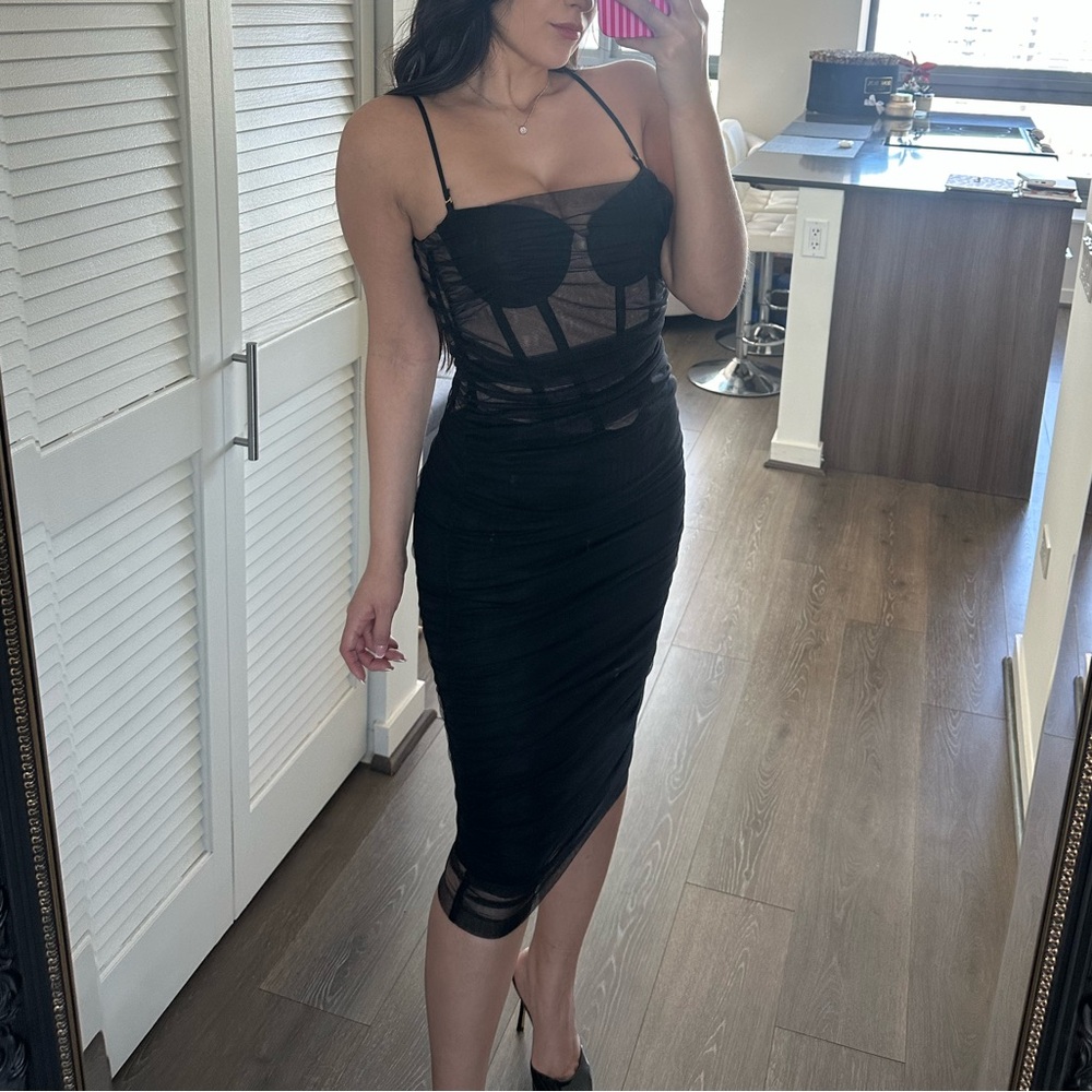 MICHAEL COSTELLO 
X Alla Midi Dress